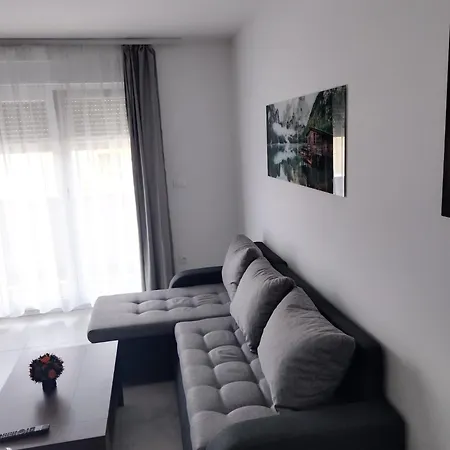 Apartman Khalli Apartman 2 *