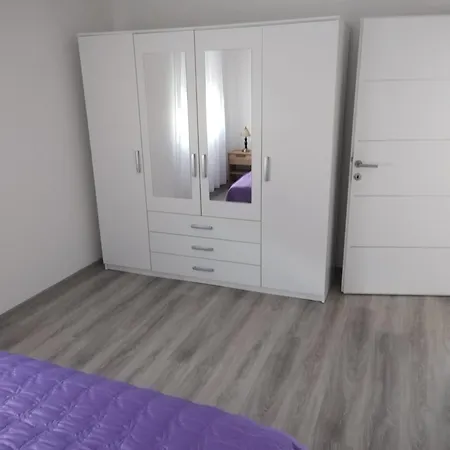 Apartman Khalli Apartman 2 Rukavac